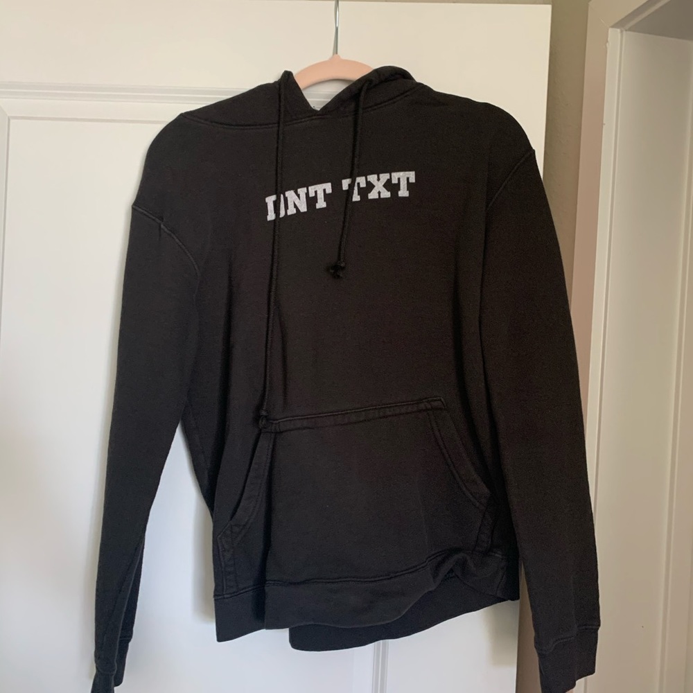Dnt txt hoodie!